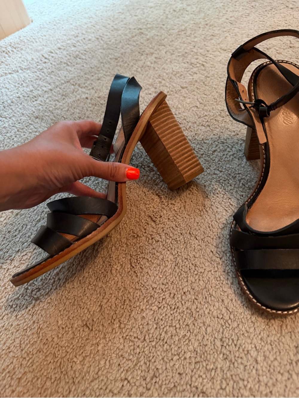 Madewell Adler black strappy sandal - Picture 2 of 4